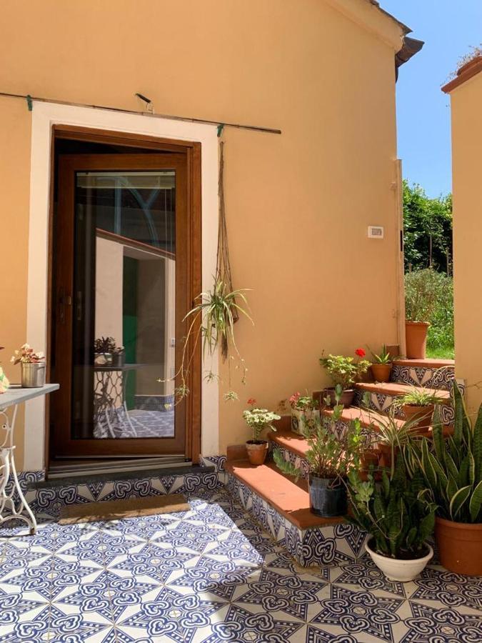 La Stanza In Giardino Bed & Breakfast Cava deʼ Tirreni Exterior foto