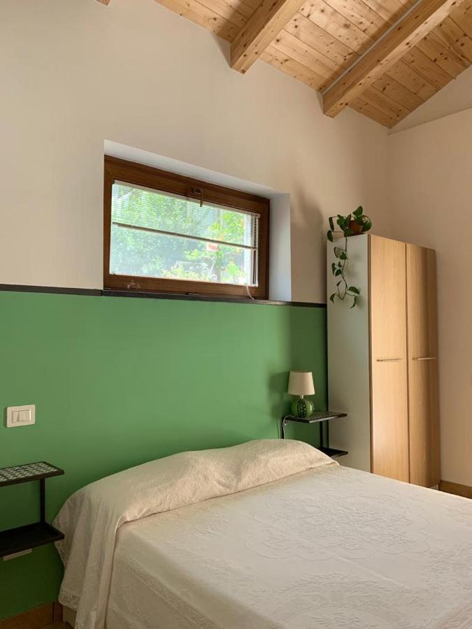 La Stanza In Giardino Bed & Breakfast Cava deʼ Tirreni Exterior foto